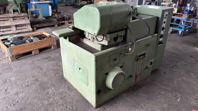Gebrauchte VEB Werkzeugmaschinen SU 125 x 200 – Bild 4