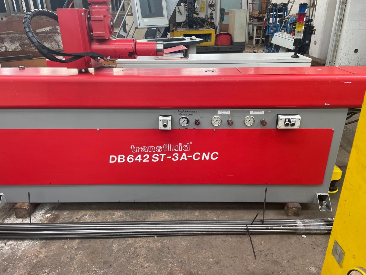 TRANSFLUID 3 A CNC | 06/2005 3 TRANSFLUID 3 A CNC | 06/2005